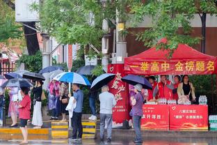 媒体人：对张镇麟的风吹雨打才刚开始 这是成功球员的必经之路